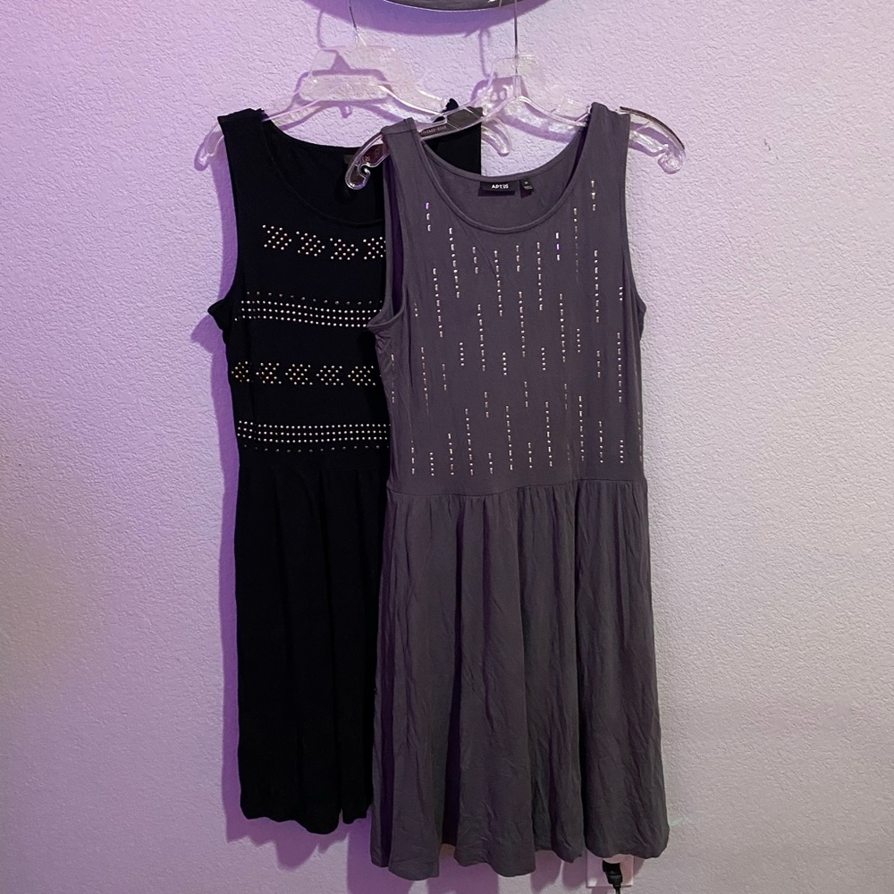 Comfy tank summer dresses (sold together) ✨
